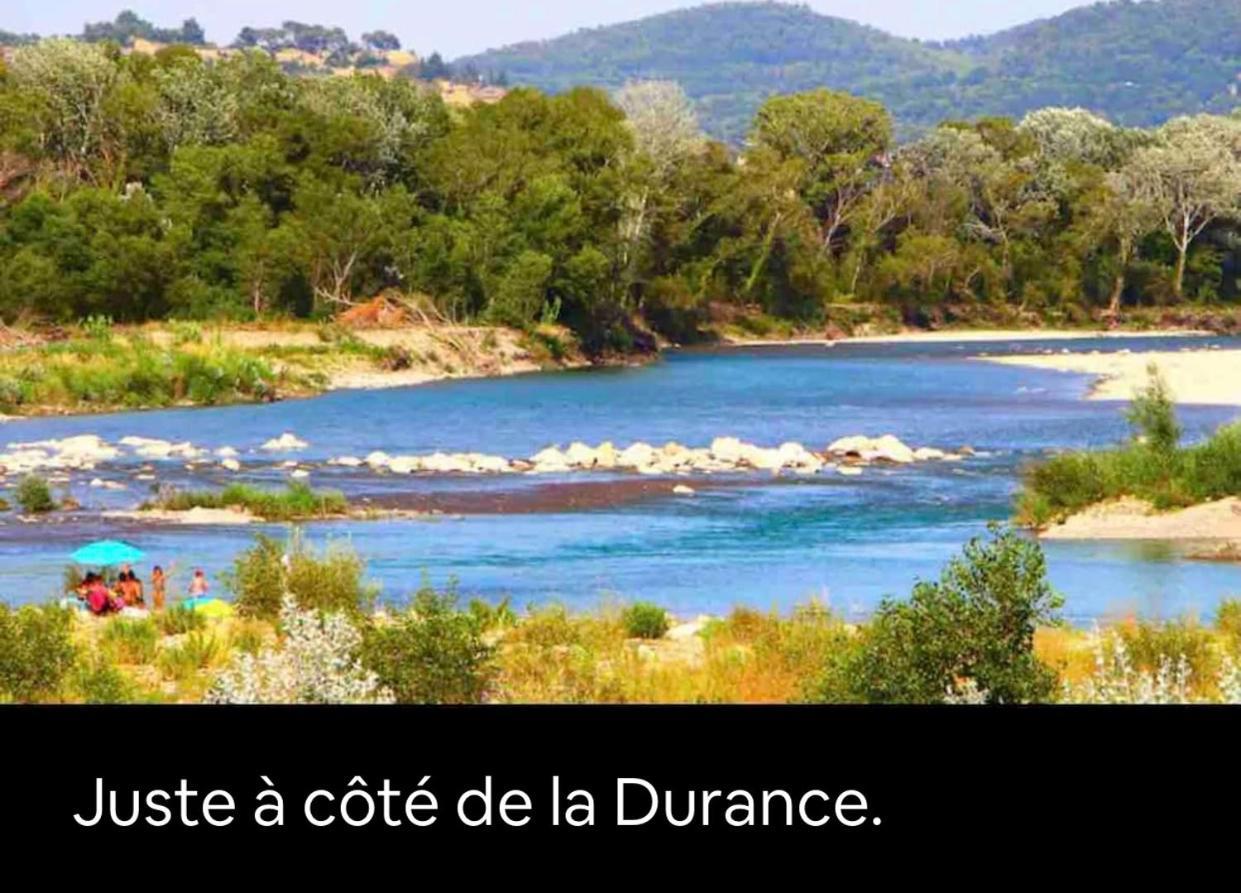 La Paillote De Claire Hotel La Roque d'Antheron Bagian luar foto